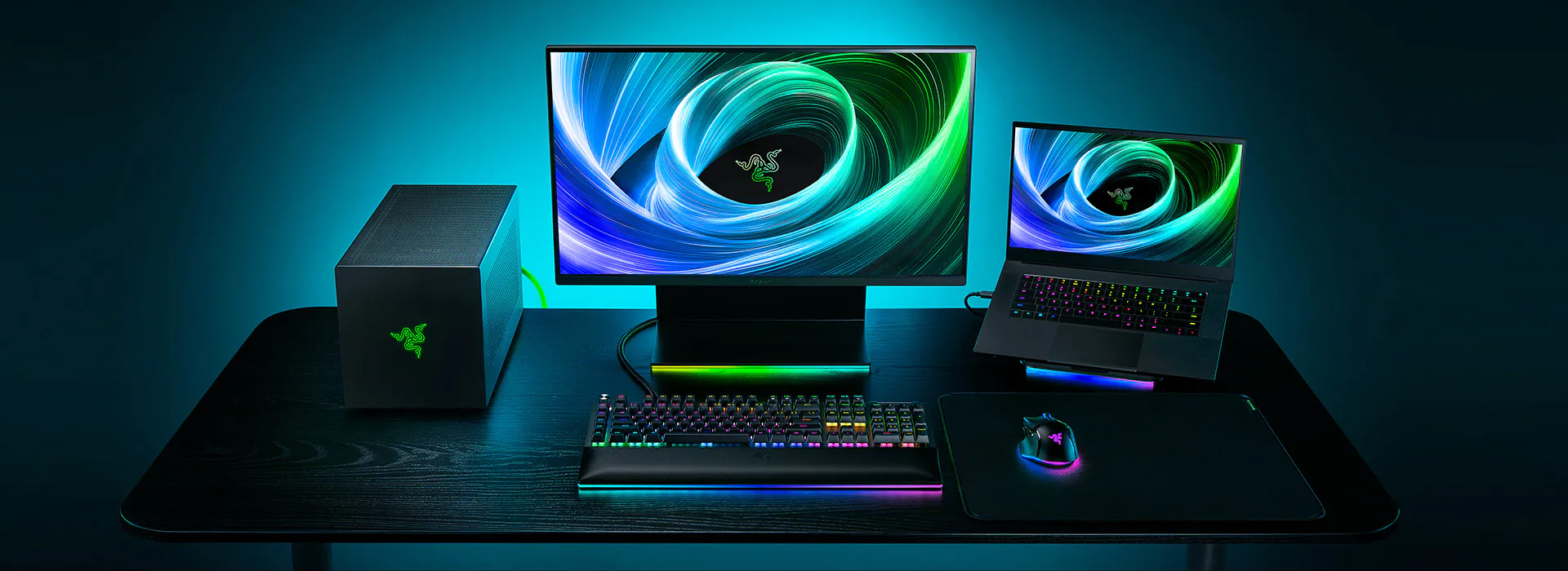 PCパーツ Razer - Razer Core V2 Razer Core X V2｜Razer｜株式会社アユート PCパーツ・VR